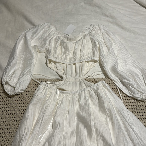 ASTR The Label Cassian Cut-out Maxi Dress NWT - Picture 9 of 9